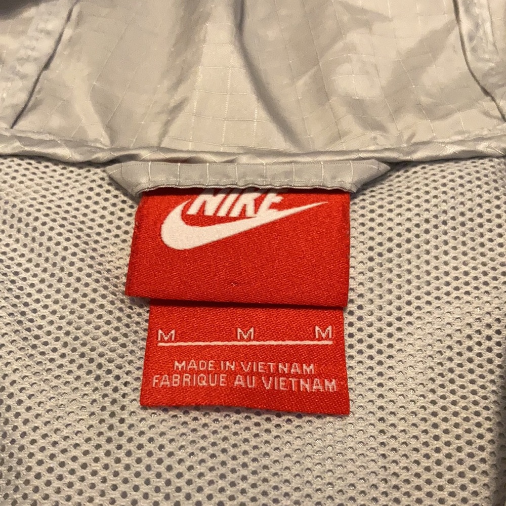 Nike Windrunner Windbreaker Jacket - image 4